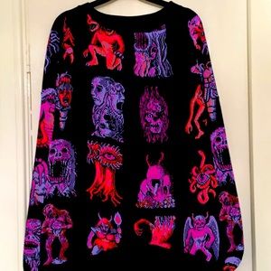 Kikillo parade 2 sweatshirt excellent condition